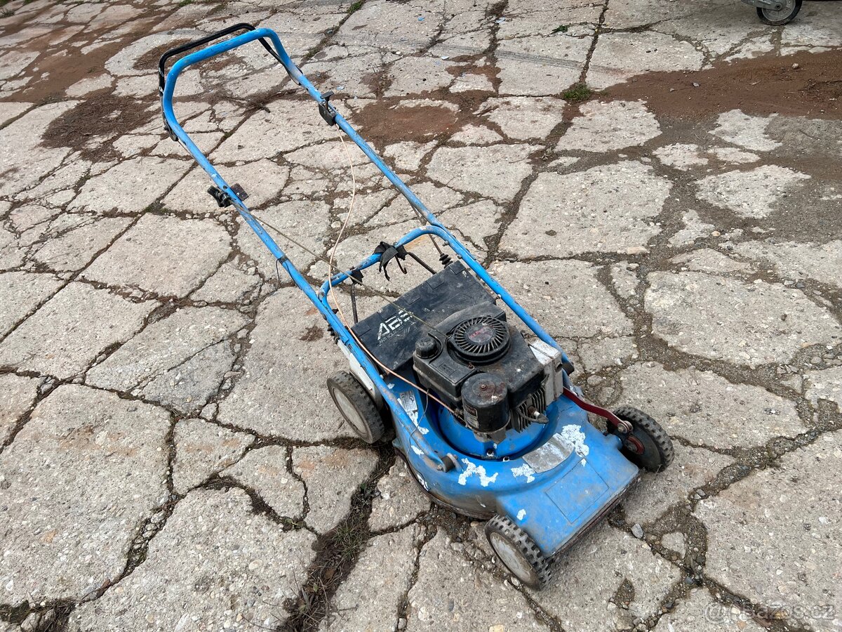 Benzinove sekacky - 7