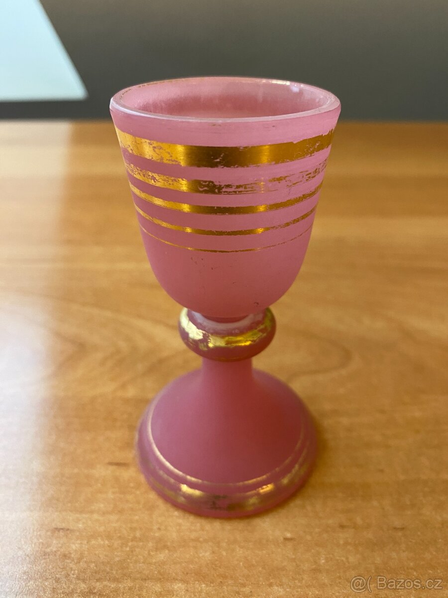 Sběratel nabízí straré panáky - 7