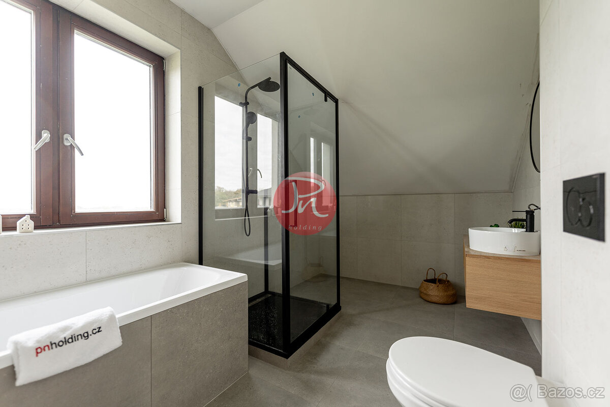 Prodej novostavby rodinného domu 5+KK, 149m2, s pozemkem 14 - 7