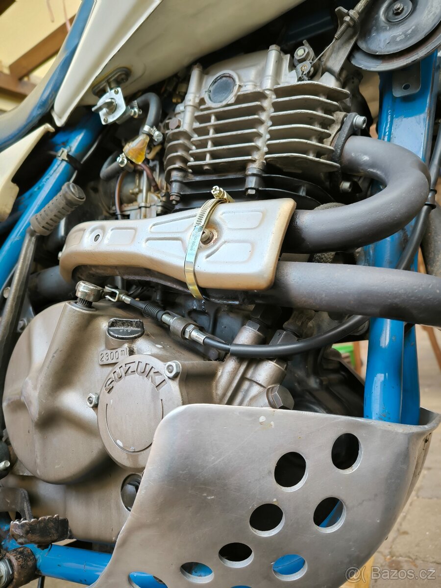 Suzuki DR 600 S 1985 - 7