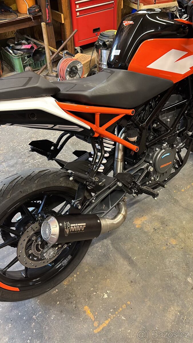 KTM duke 125 - 7
