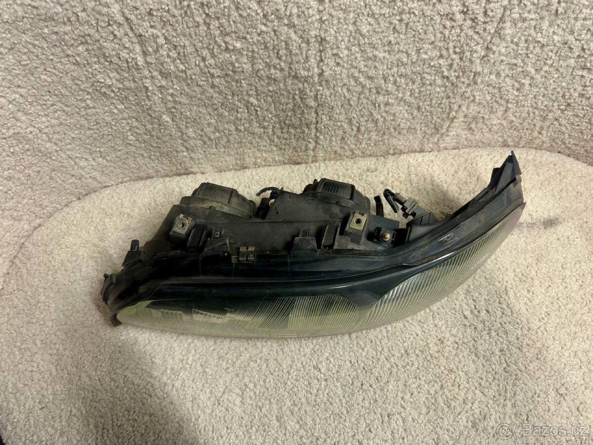Přední světla Volvo V70/XC70 Halogen, Originál - 7