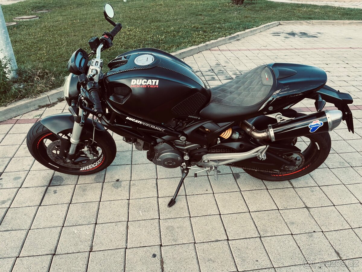 Ducati monster 696 - 7