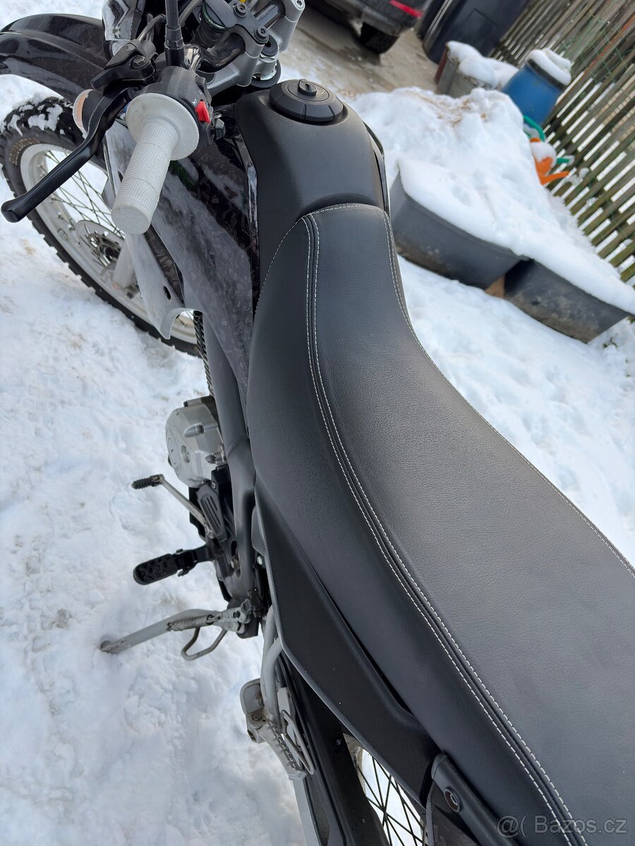 Yamaha XT 125R (2007) – servisovaná, technicky v pořádku - 7