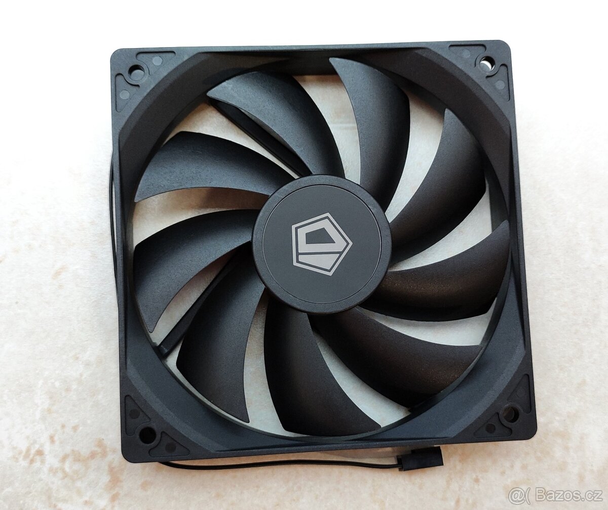 Vodní chlazení ID-COOLING FROSTFLOW X 120 AIO - 7