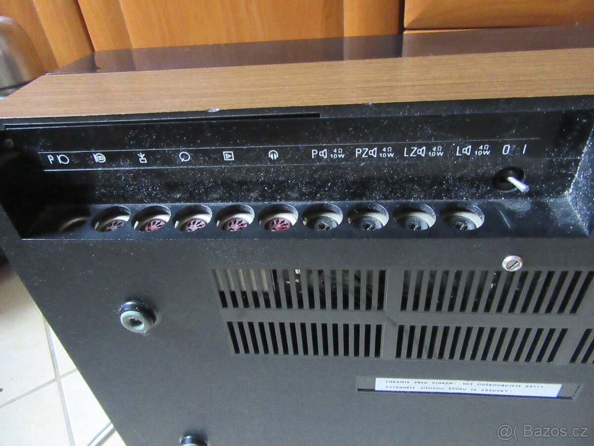 Nabízím kotoučový magnetofon Tesla B 73. Plně funkční. Nejde - 7