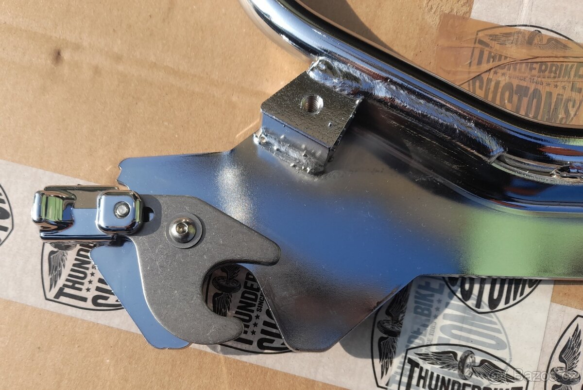 HARLEY DAVIDSON®BREAKOUT M8 - 7