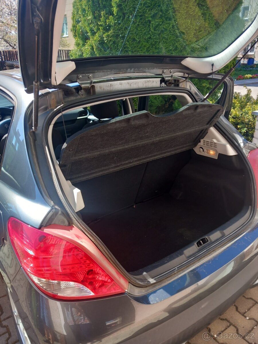 Peugeot 207 1.4i - 7