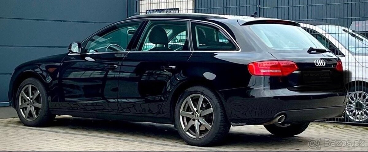 Audi A4 B8 3.0 TDI , 2011 rok - 7