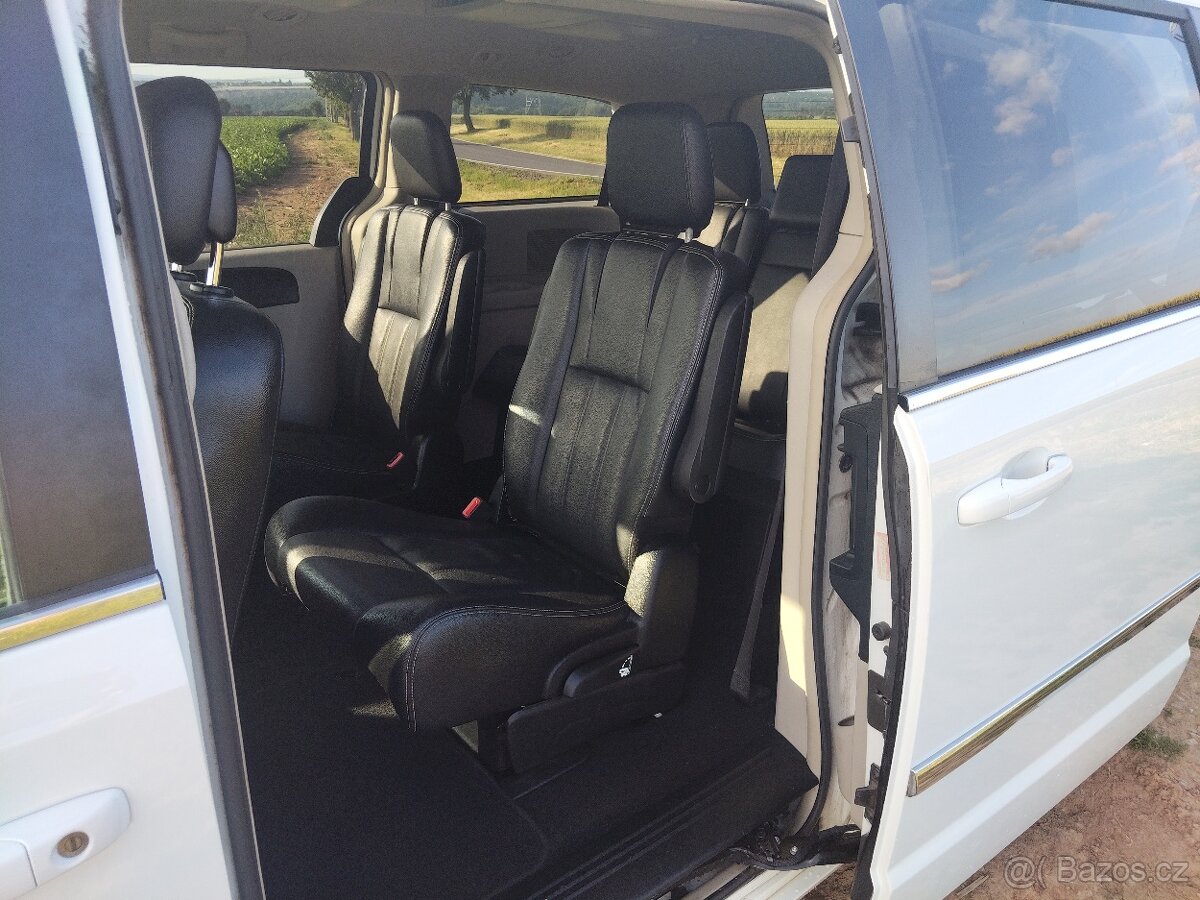 Chrysler grand Voyager 2015 - 7
