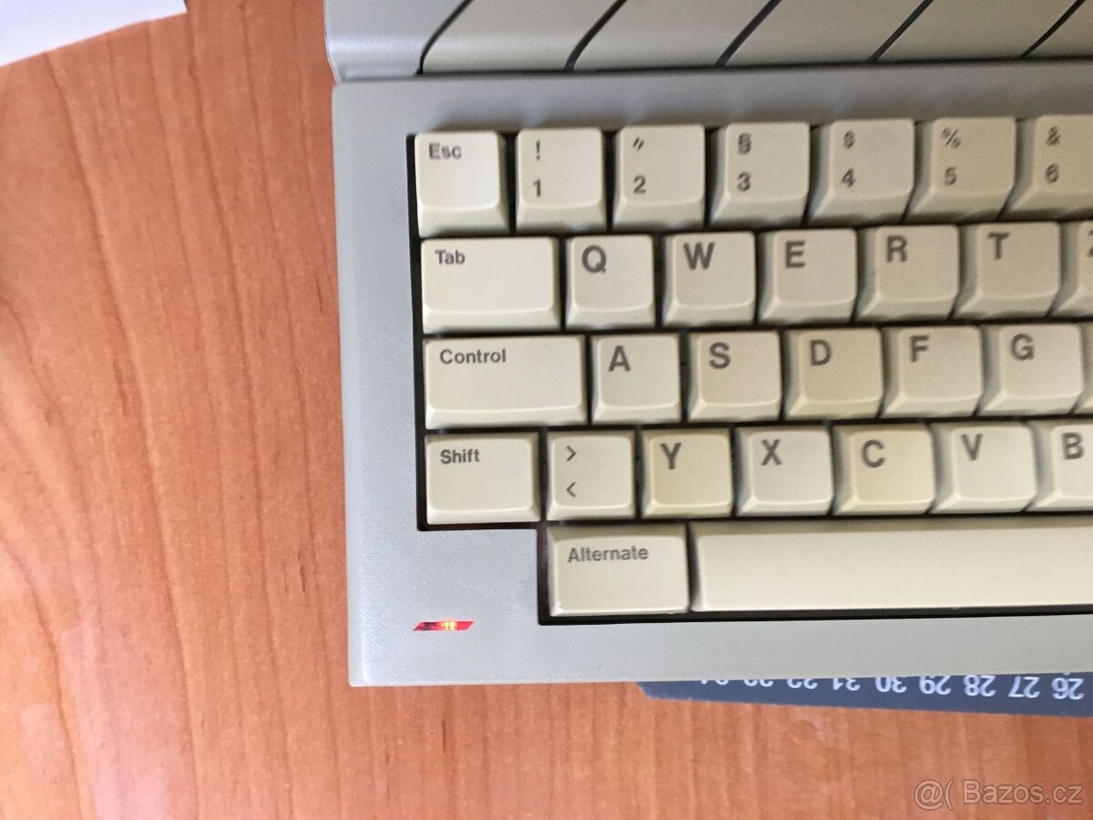 Atari 1040 STF v původním stavu - 7