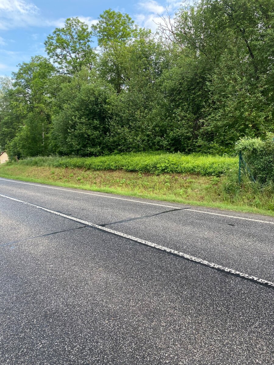 Prodáme stavební pozemky v části obce Slaná, Bořkov, Semily. - 7