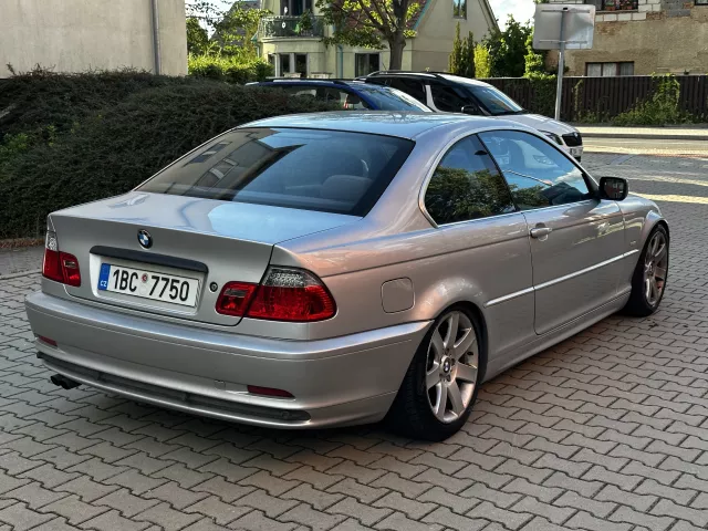 BMW E46 320 Ci Coupé R6 125kW Kůže ALU R17 Manuál - 7