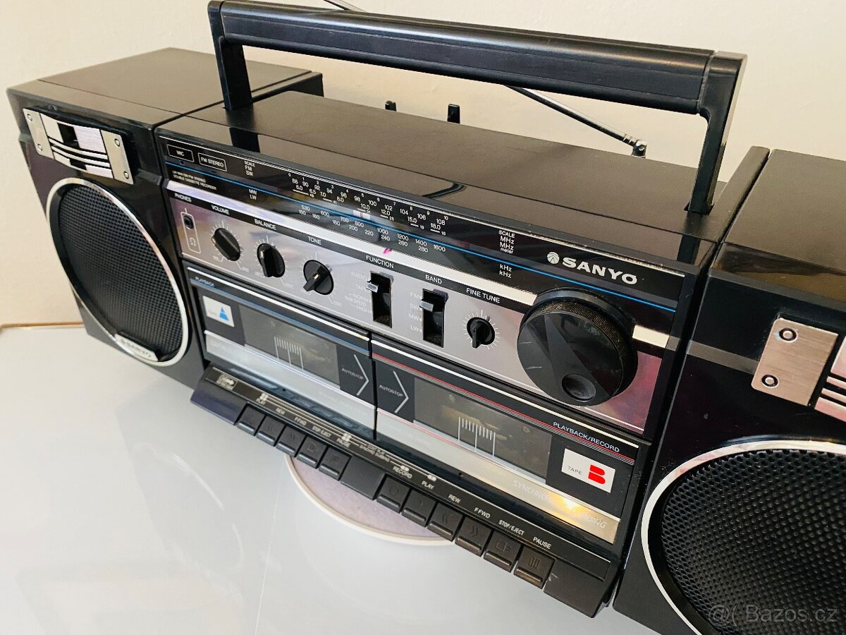 Radiomagnetofon Sanyo M W170l, rok 1987 - 7