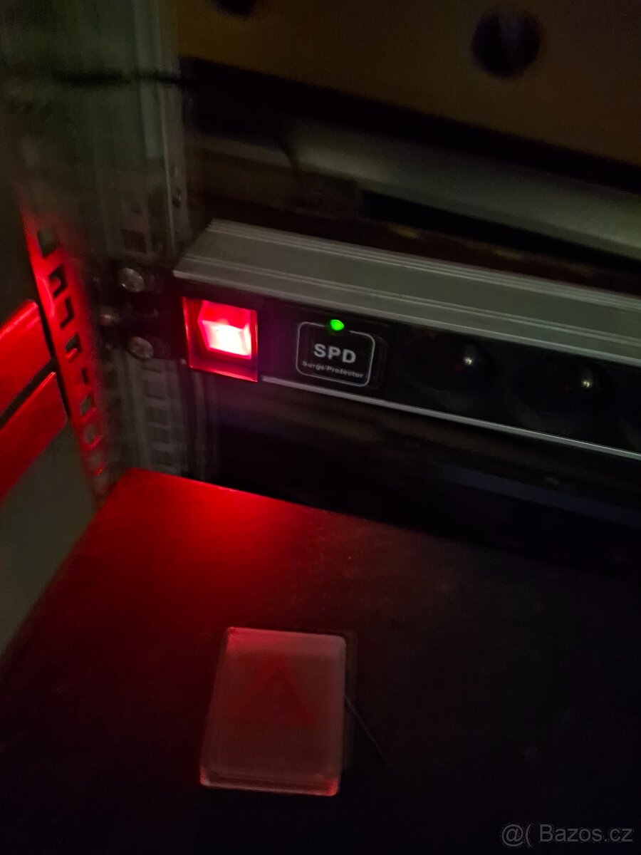 Rozvaděčová skříň - 7