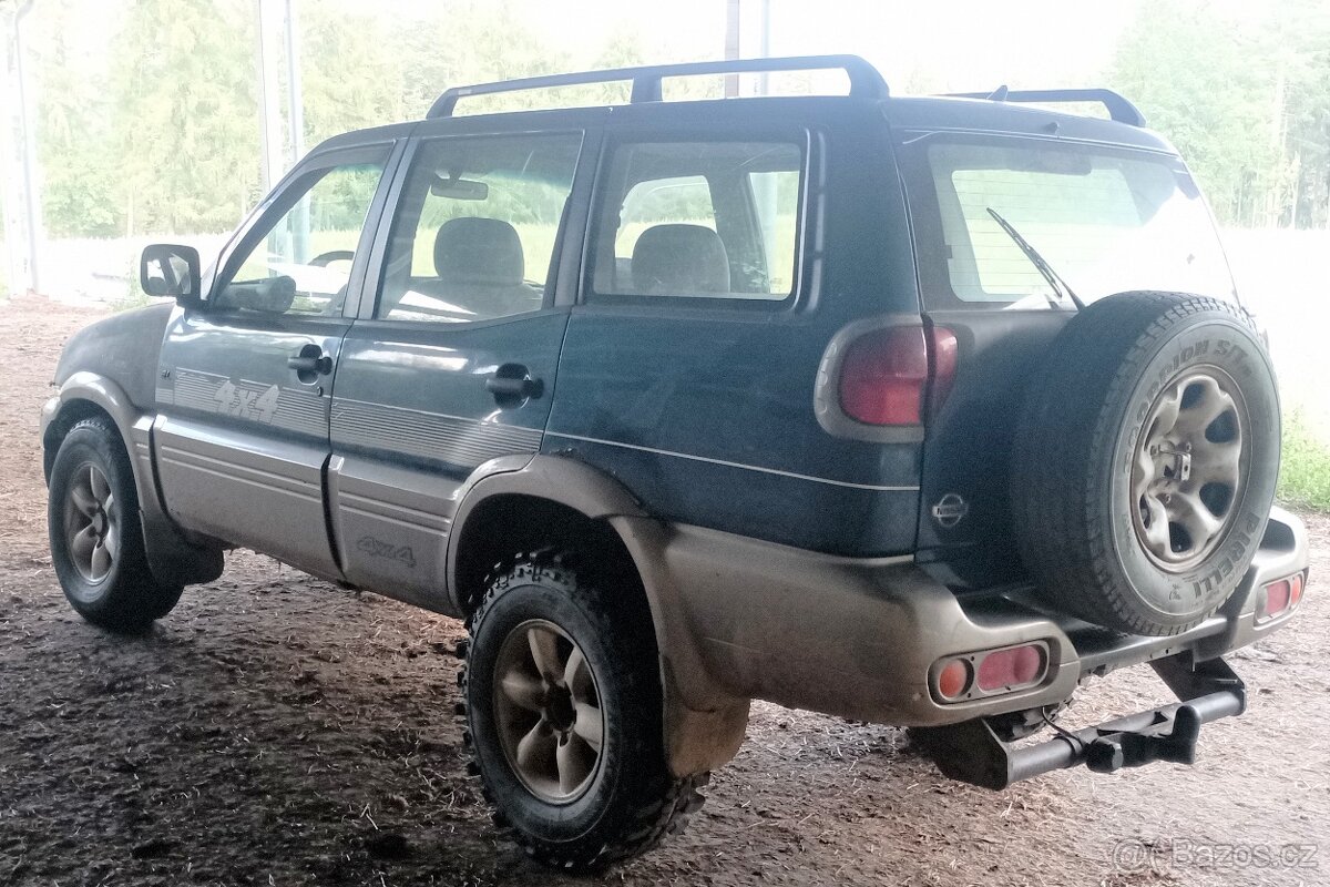 Nissan terrano 2 - 7