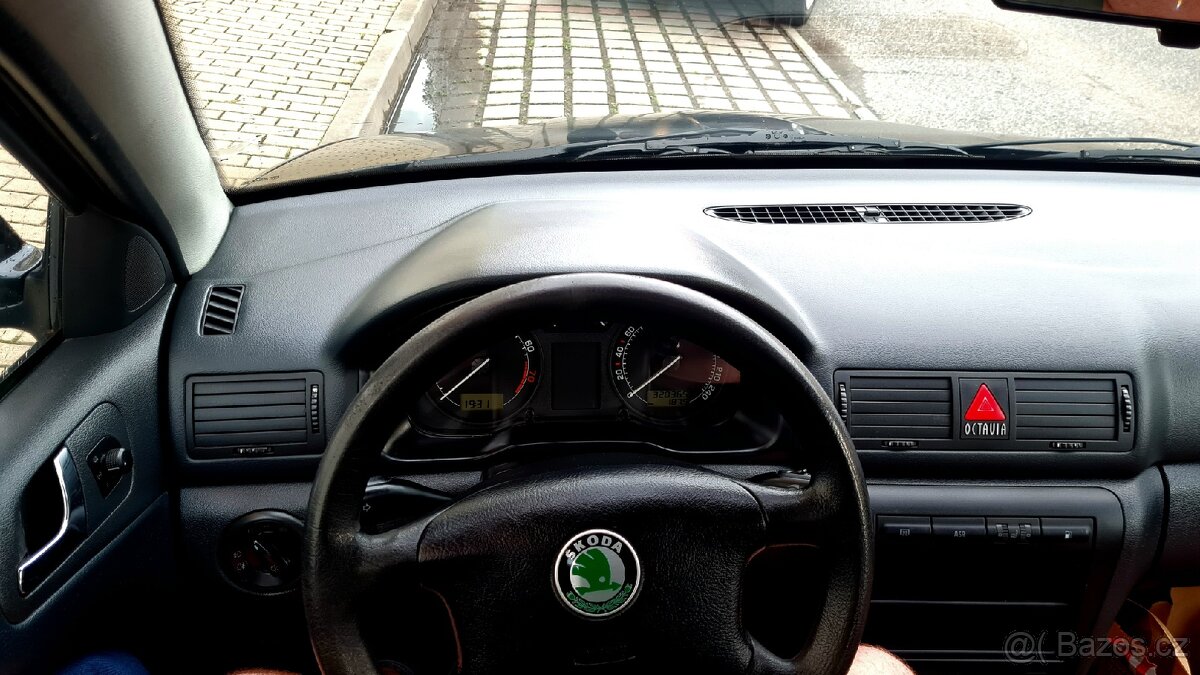 Škoda Octavia Combi 1.6.75KW 2003 - 7