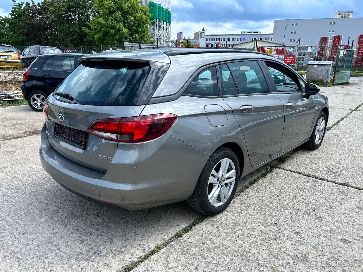 Opel Astra Sports Tourer, 2018, najeto 114 023, šedá - 7