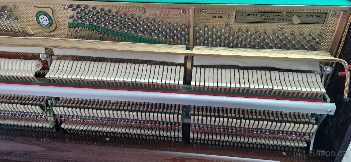 Piano Rösler 126 - Petrof - Renner r. v. 2003 - 7