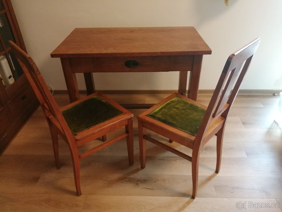 Jídelní stůl 103x65 cm - 7