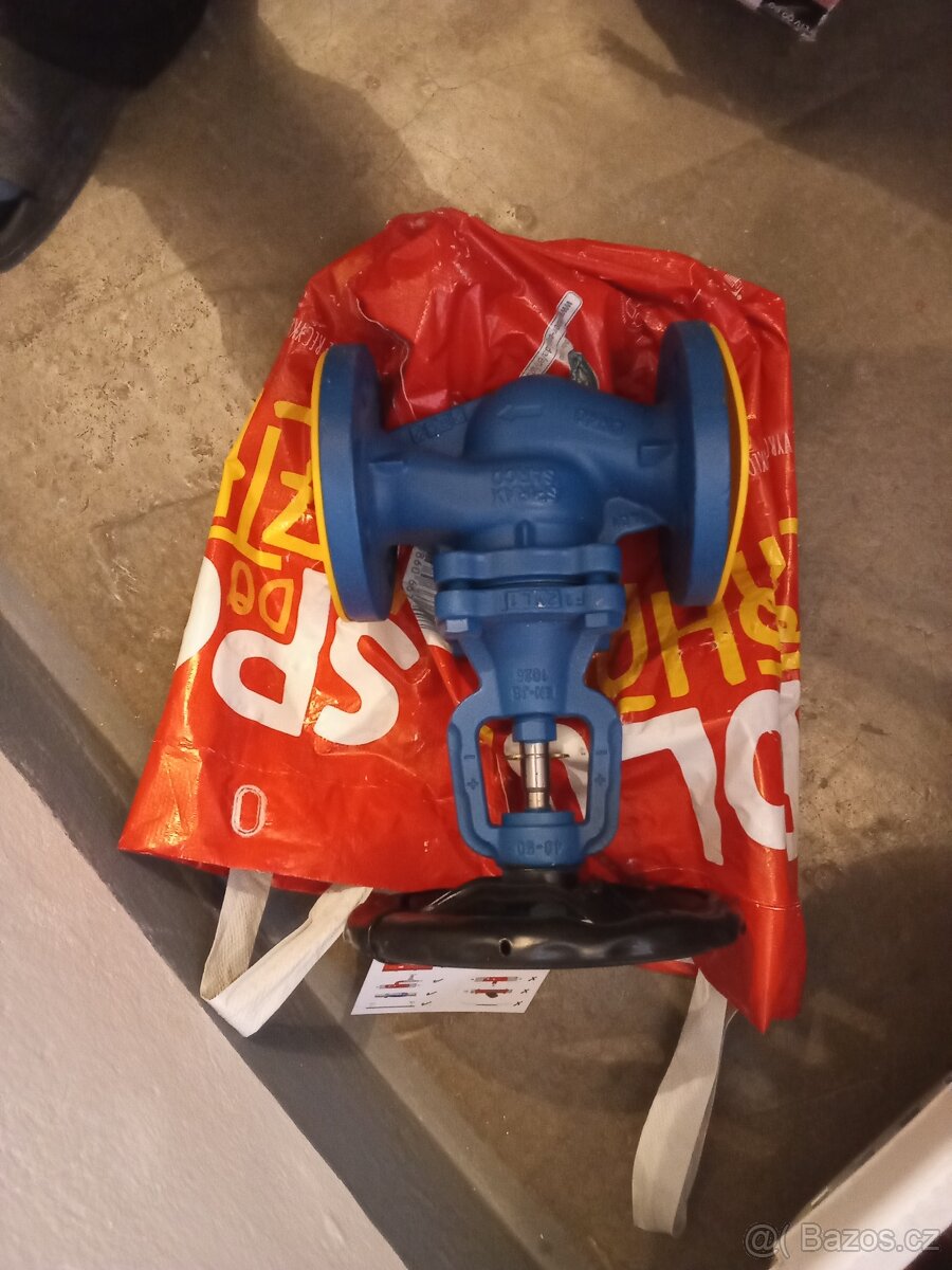 Prodám ventily2 krát ,1 redukce,budiky - 7