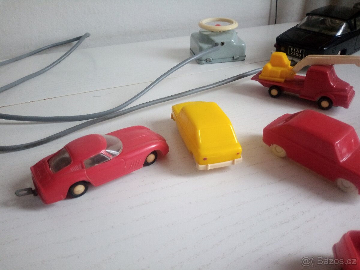 Autíčka staré hračky nález - 7