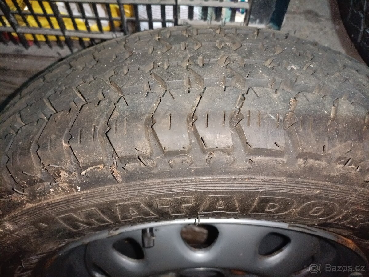 Pneu Felicia 165/70 R13 - 7