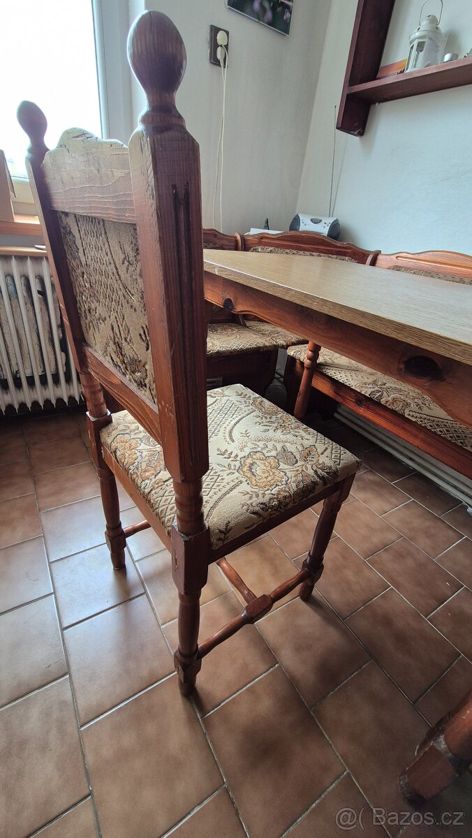 🔹 Jídelní rohový L kout + 2 dřevěné židle – super stav Po - 7