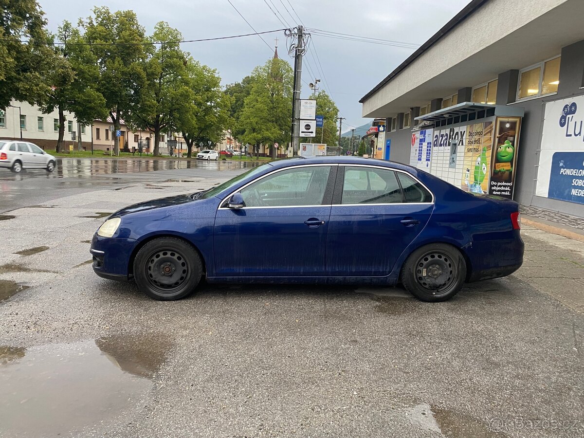 Volkswagen Jetta Mk5 2.0 TDI. 103 Kw - 7