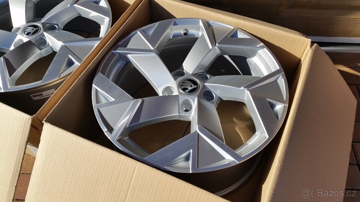 NOVÁ zimní sada ŠKODA SUPERB 3,4 5x112 R18 také Passat B8 9 - 7