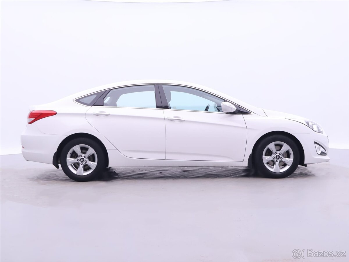 Hyundai i40 1,7 CRDi 100kW Experience CZ (2014) - 7