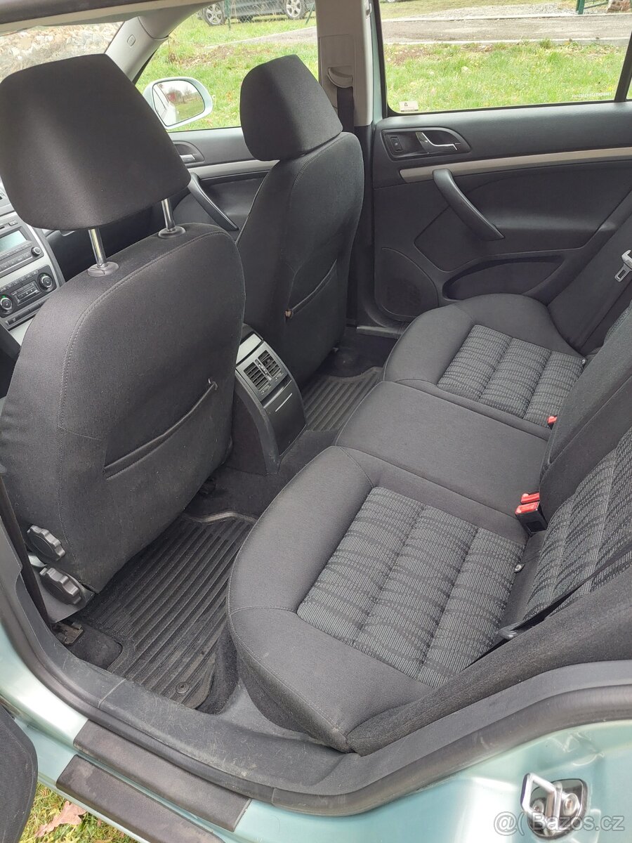 Škoda Octavia II - 7