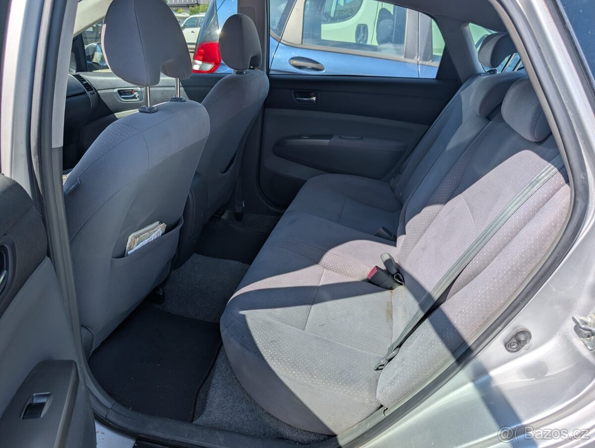 Toyota Prius - 7