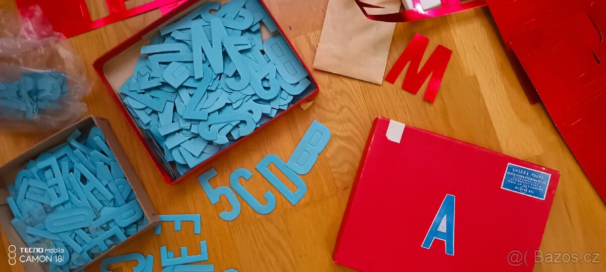 Za vše 49,-3sady nepoužité retro písmena a číslice - 7