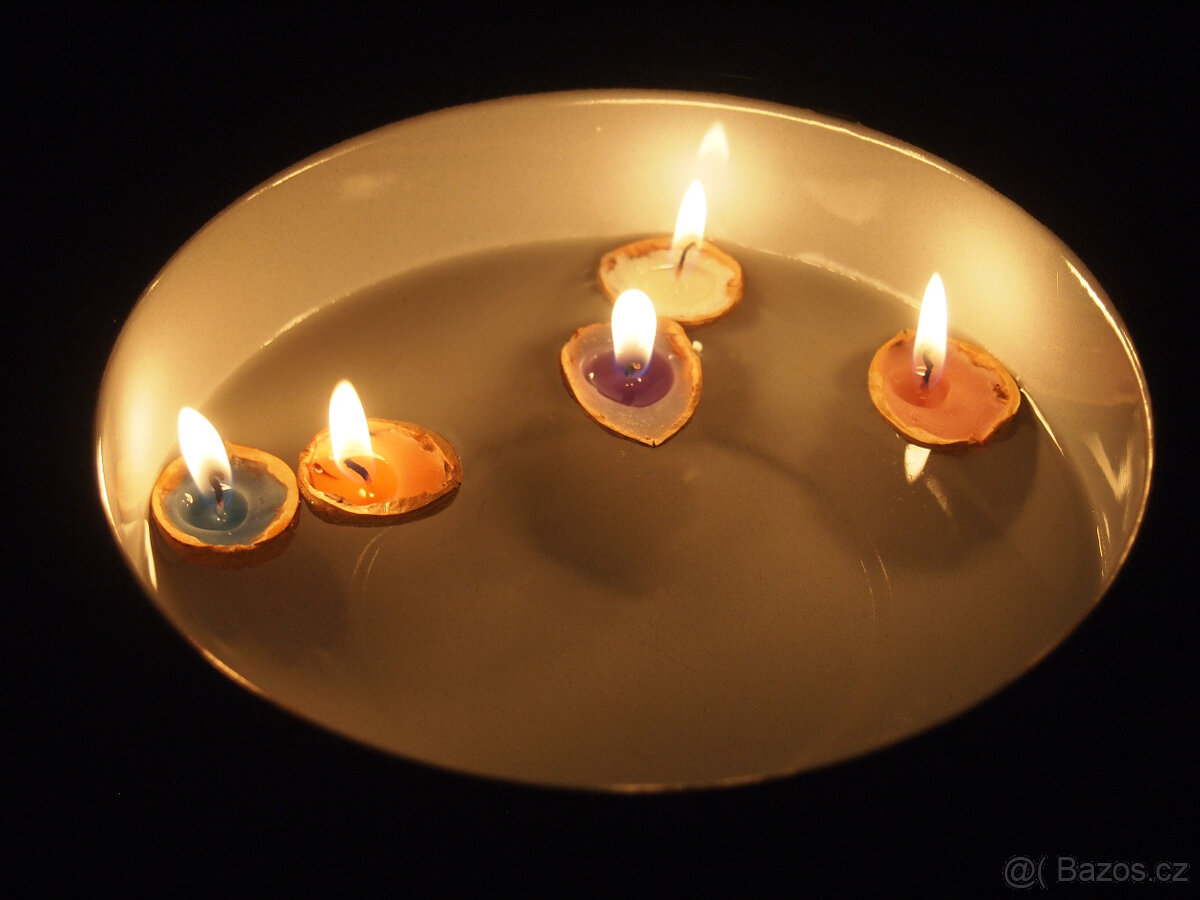 SVÍČKY ZE SKOŘÁPEK - VÁNOČNÍ LODIČKY - DÁRKOVÉ BALENÍ - 7