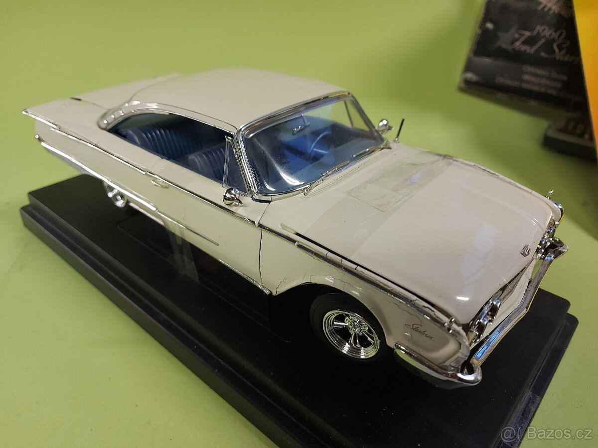 1:18 Ford Starliner 1960, firma ERTL - 7