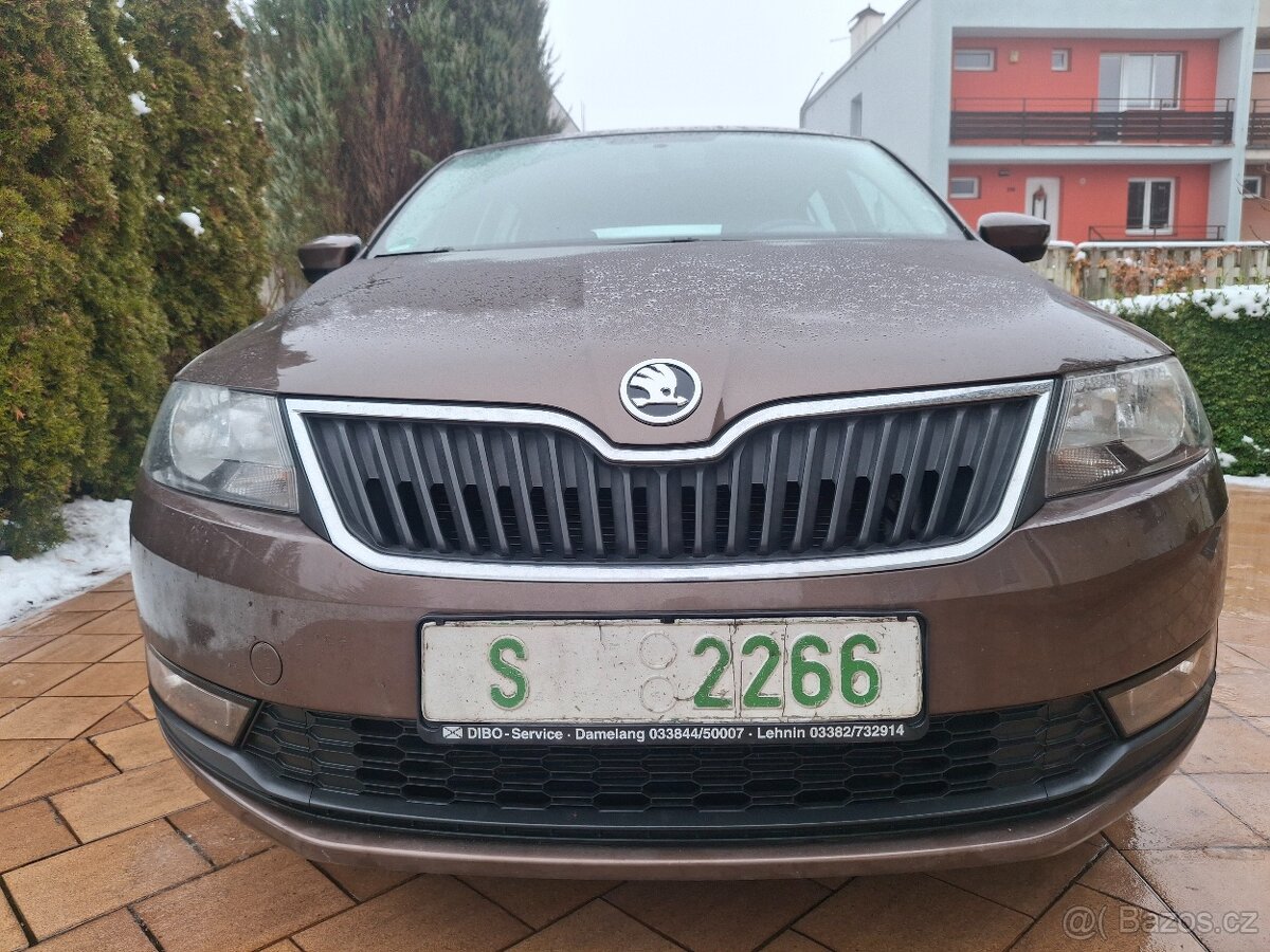 ŠKODA RAPID SPACEBACK 1.0TSI 70kw - 7