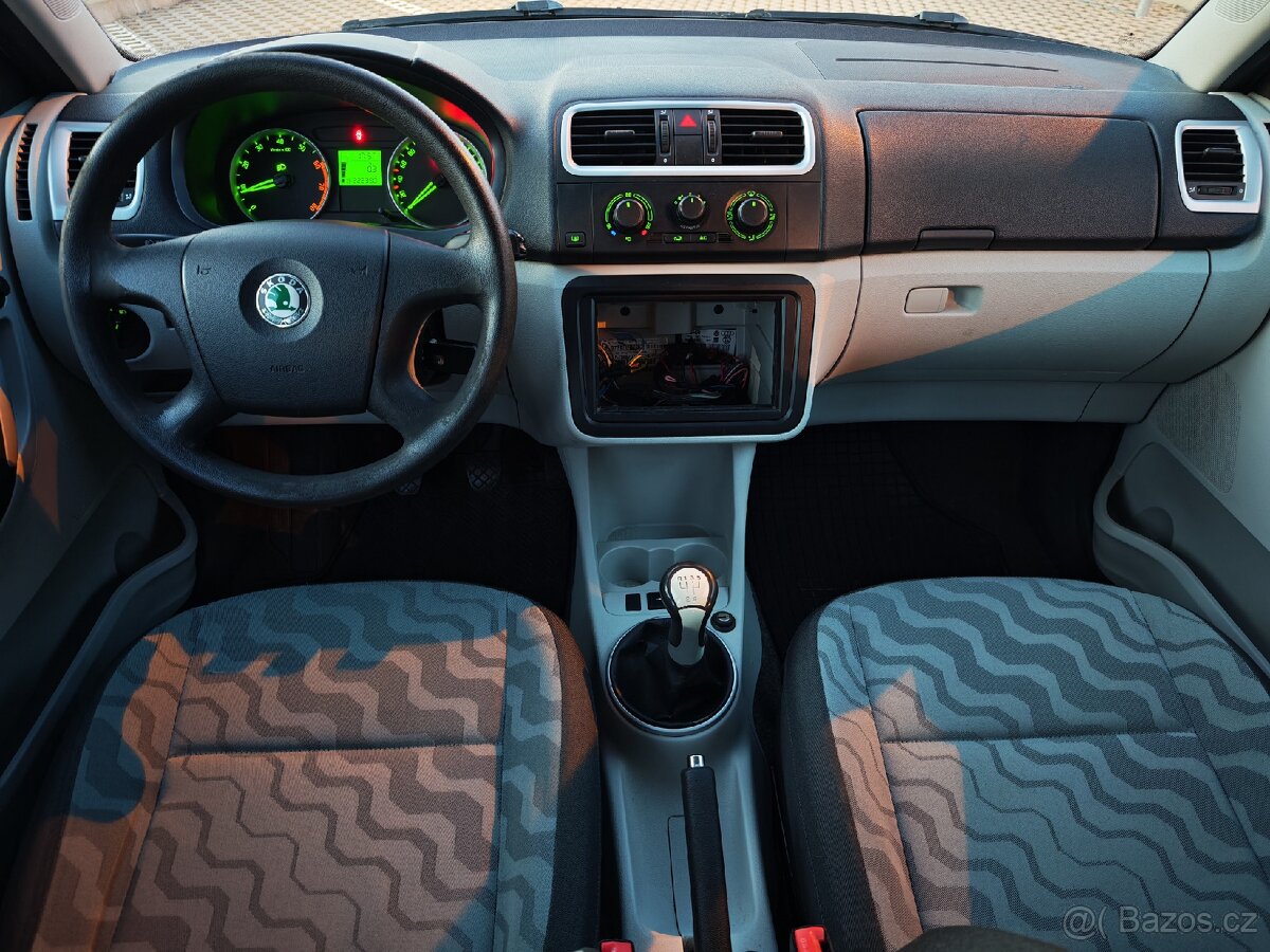 Škoda Roomster 1,4 16V 63 kW - 7