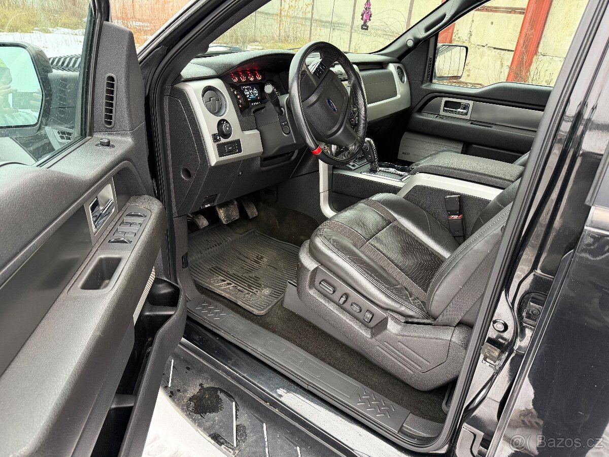 Ford F150 raptor - 7