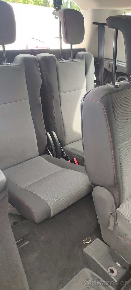 Grand Scénic 7 míst - 7