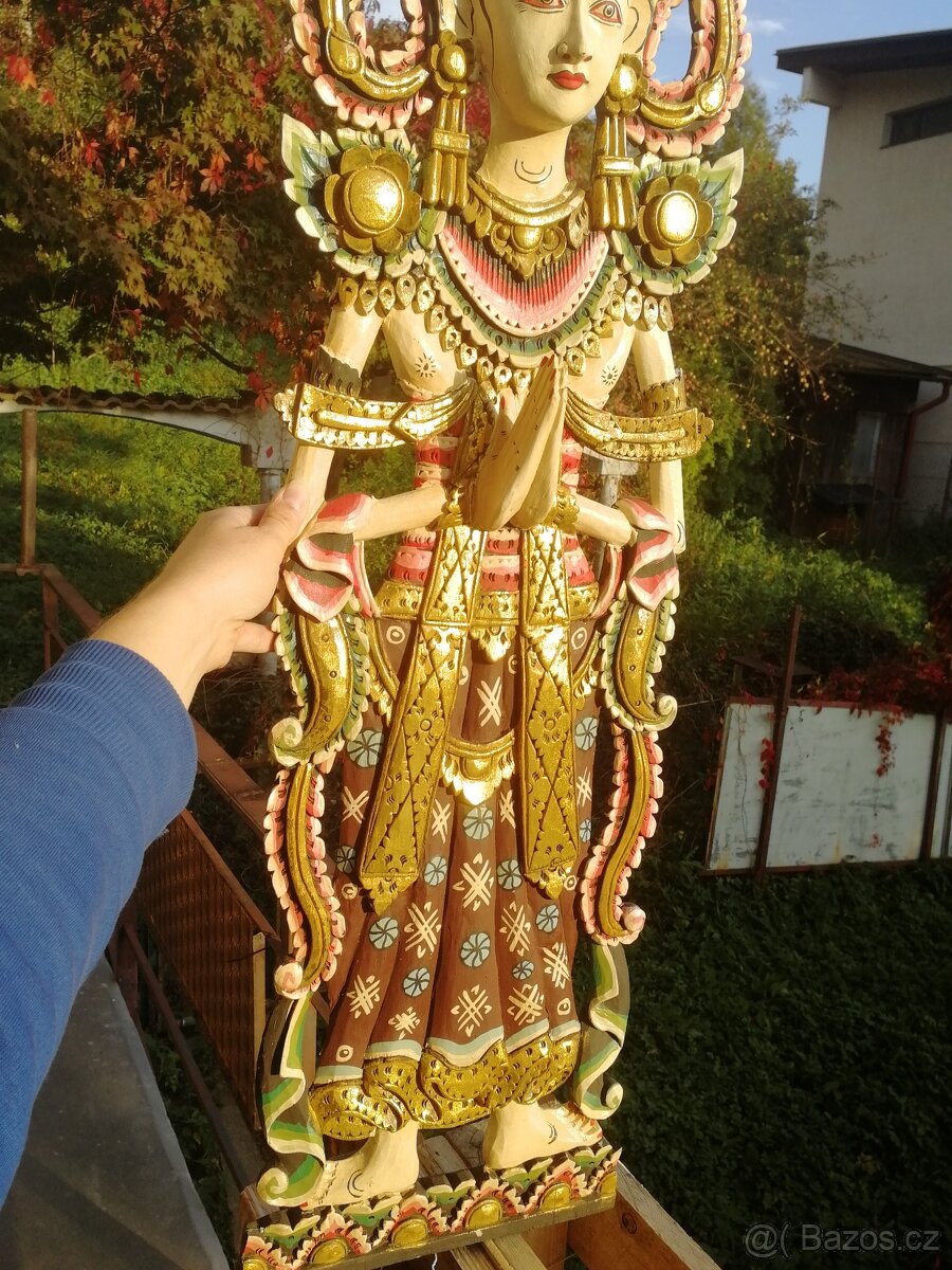 Balijska dřevěna chrámova tanečnice - 7