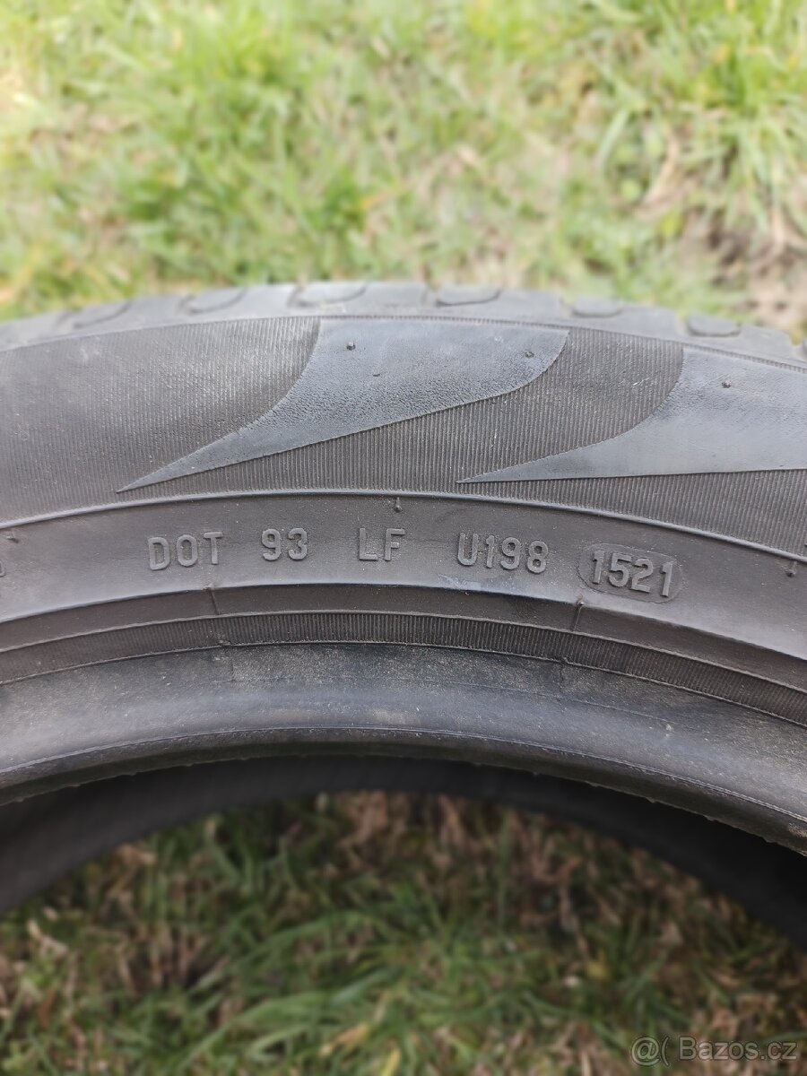 Pirelli 235/50/R19 - 7