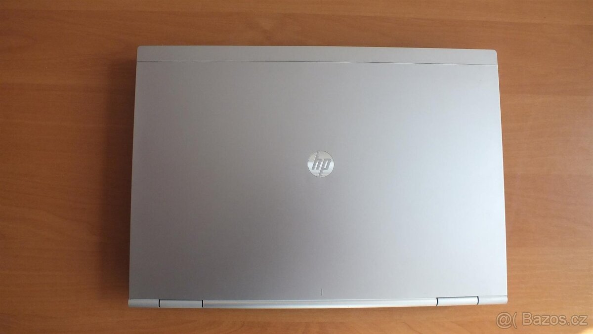 krásně zachovalé HP EliteBook 8460p - procesor i5,baterie 4h - 7