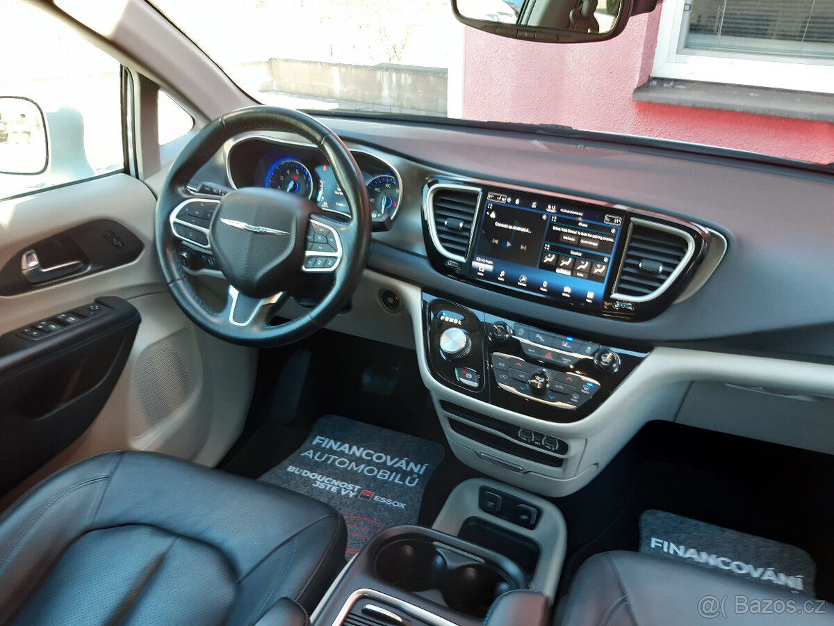 Chrysler Pacifica 3,6L, kůže, radar, 7míst, 2021, nový model - 7