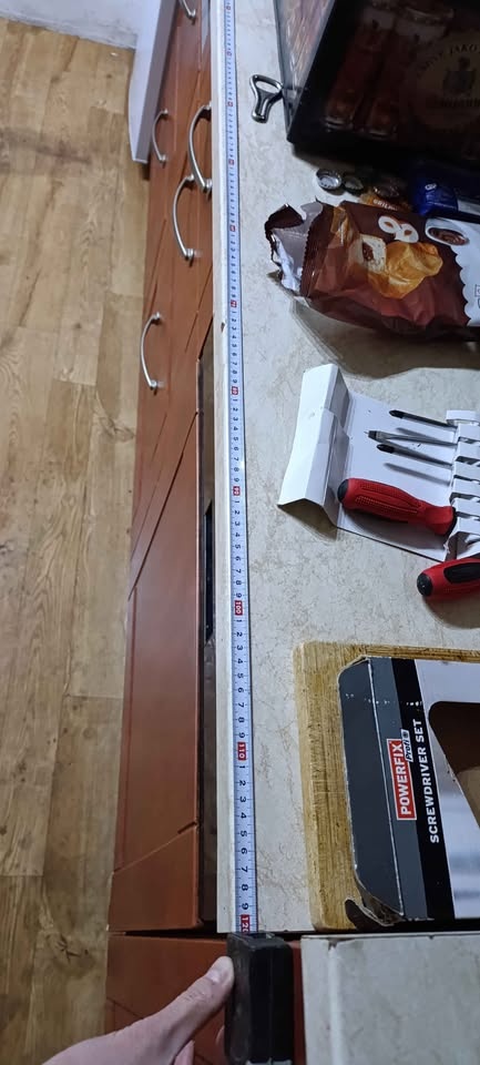 Kuchyňská linka + spotřebiče - 7