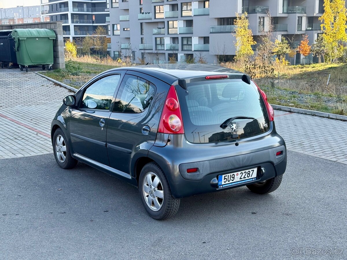 Pronájem Peugeot 107 - 7