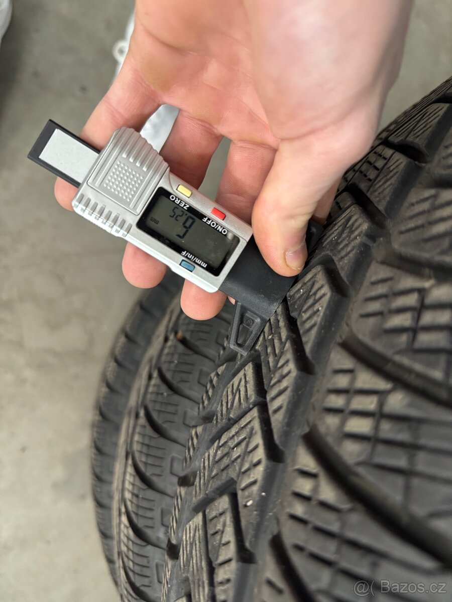 PNEUMATIKY 215/65/17 - 7