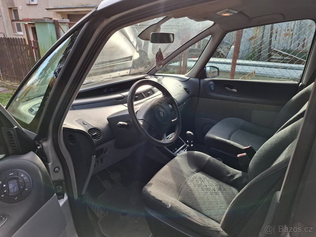 Renault Esapce iV 2,0 dci - 7