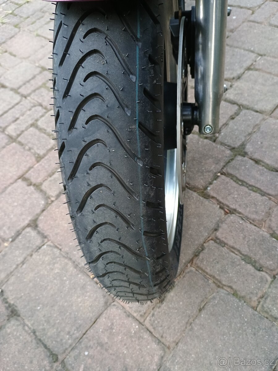 Kawasaki ZR 550 Zephyr 5000 km - 7