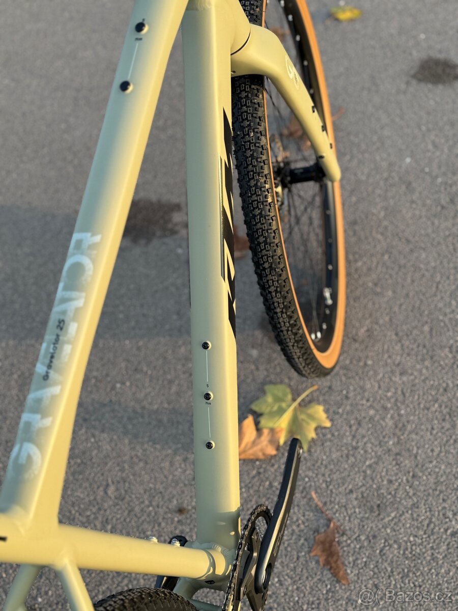 Gravel kolo KTM Gravelator 25 - 7